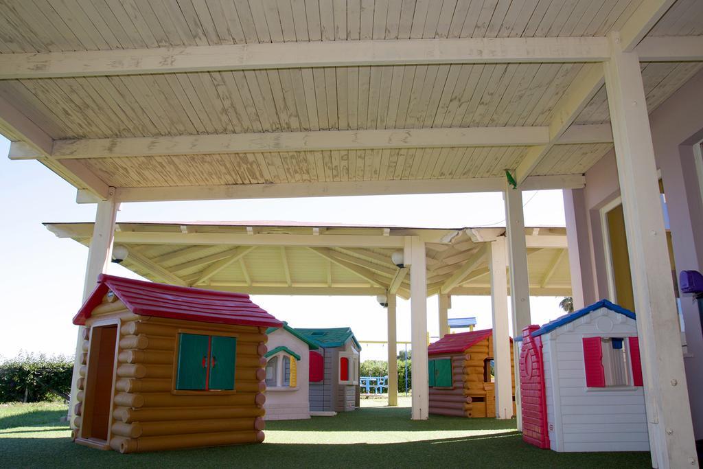 Th Costa Rei - Free Beach Resort ภายนอก รูปภาพ