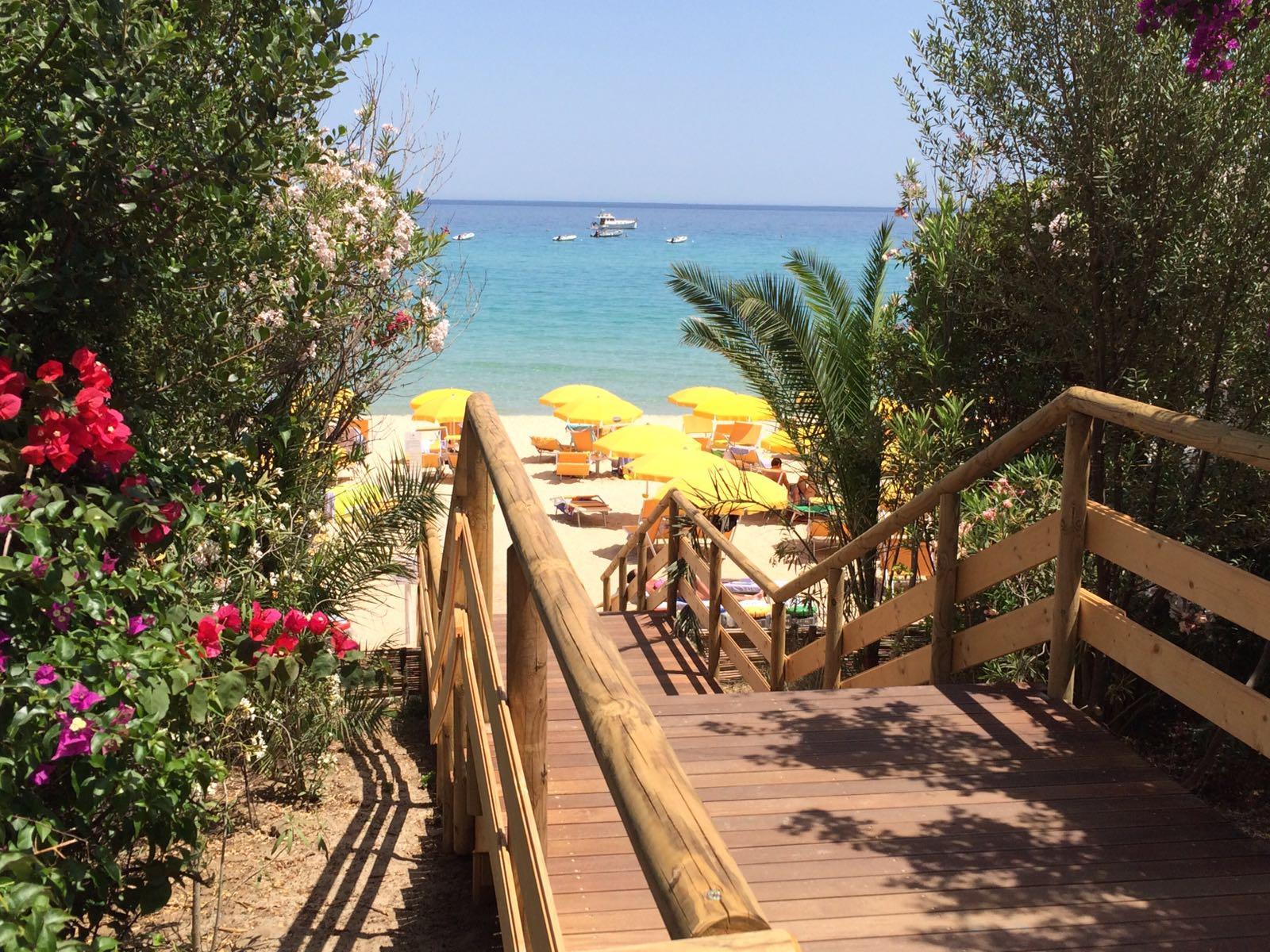 Th Costa Rei - Free Beach Resort ภายนอก รูปภาพ